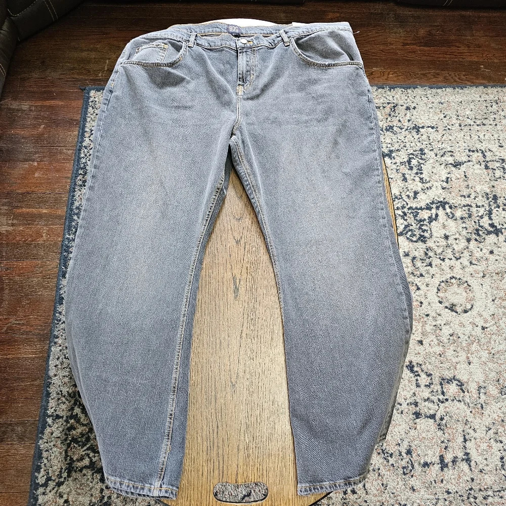 BDG Low Rise Flare Gray Plus Size Jeans Size Women's 39 NEW with Tags - Picture 3 of 13